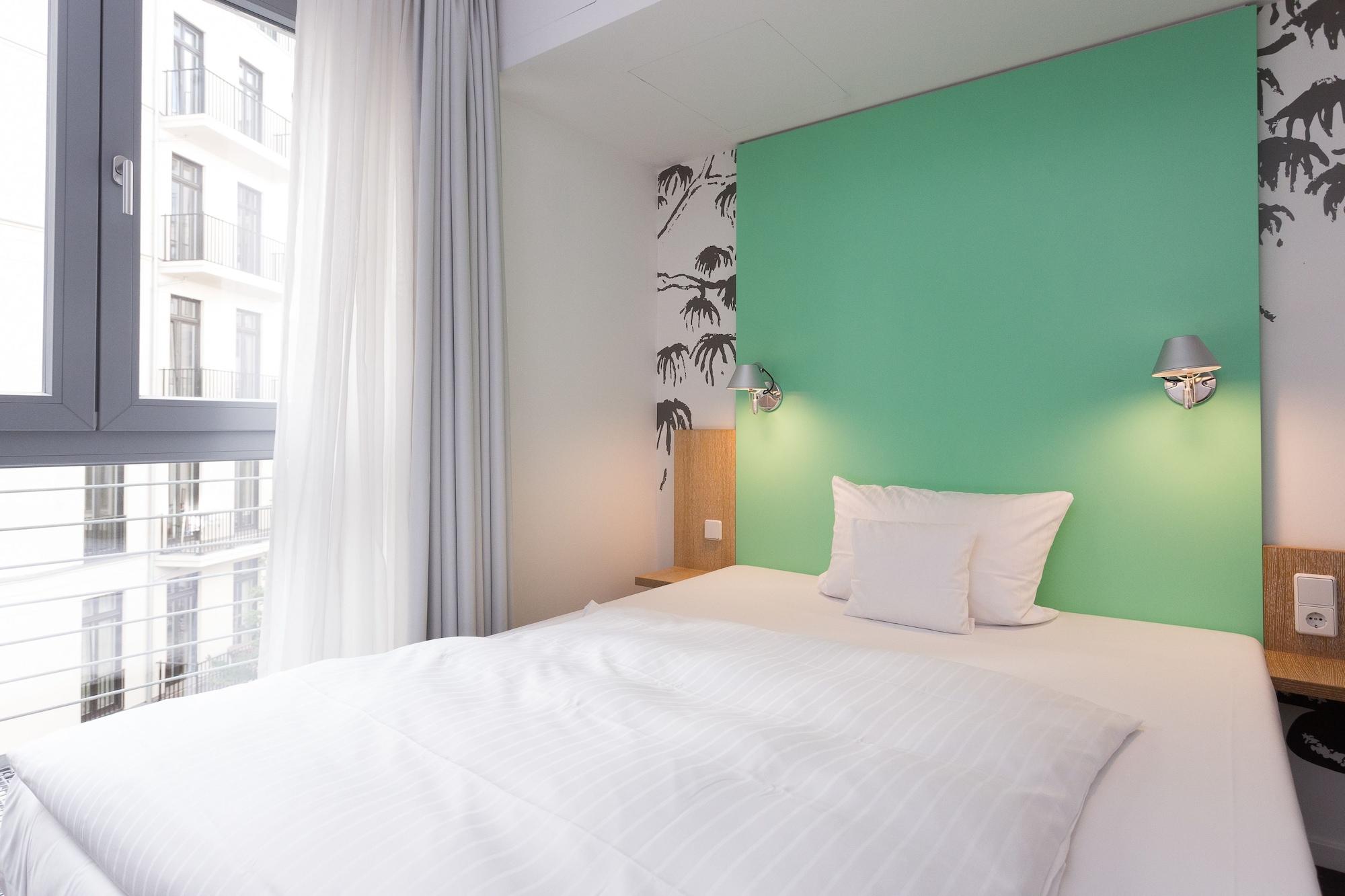 Grimm'S Berlin Mitte Hotel Екстериор снимка